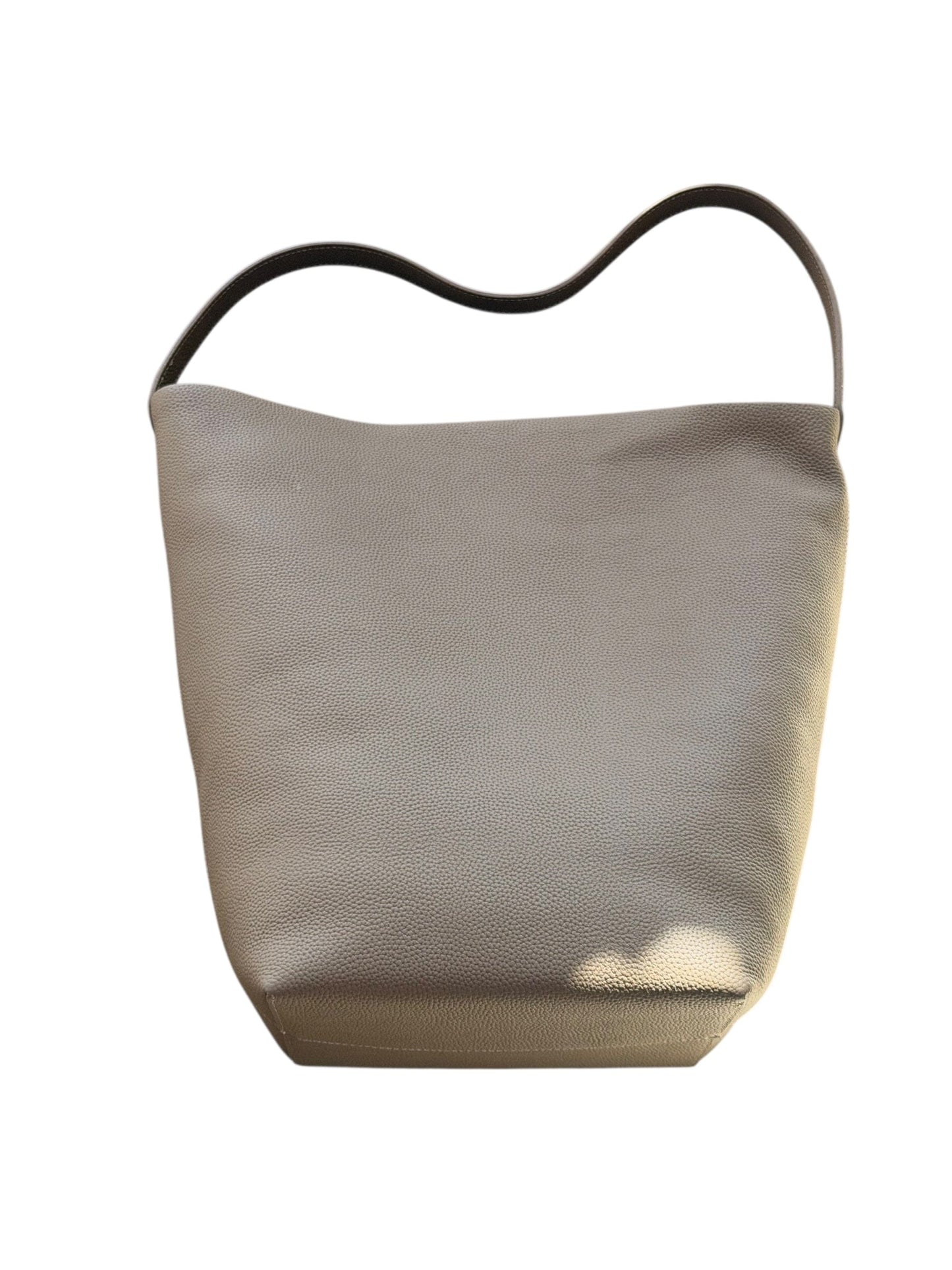 Anastasia Boutique Bags case study tote bag in leather