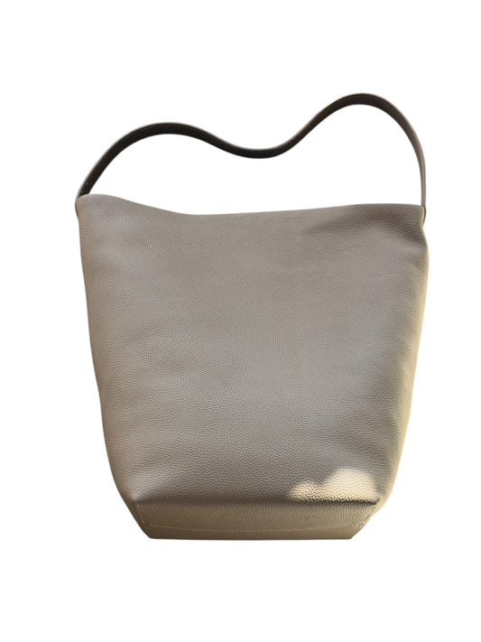 Anastasia Boutique Bags case study tote bag in leather