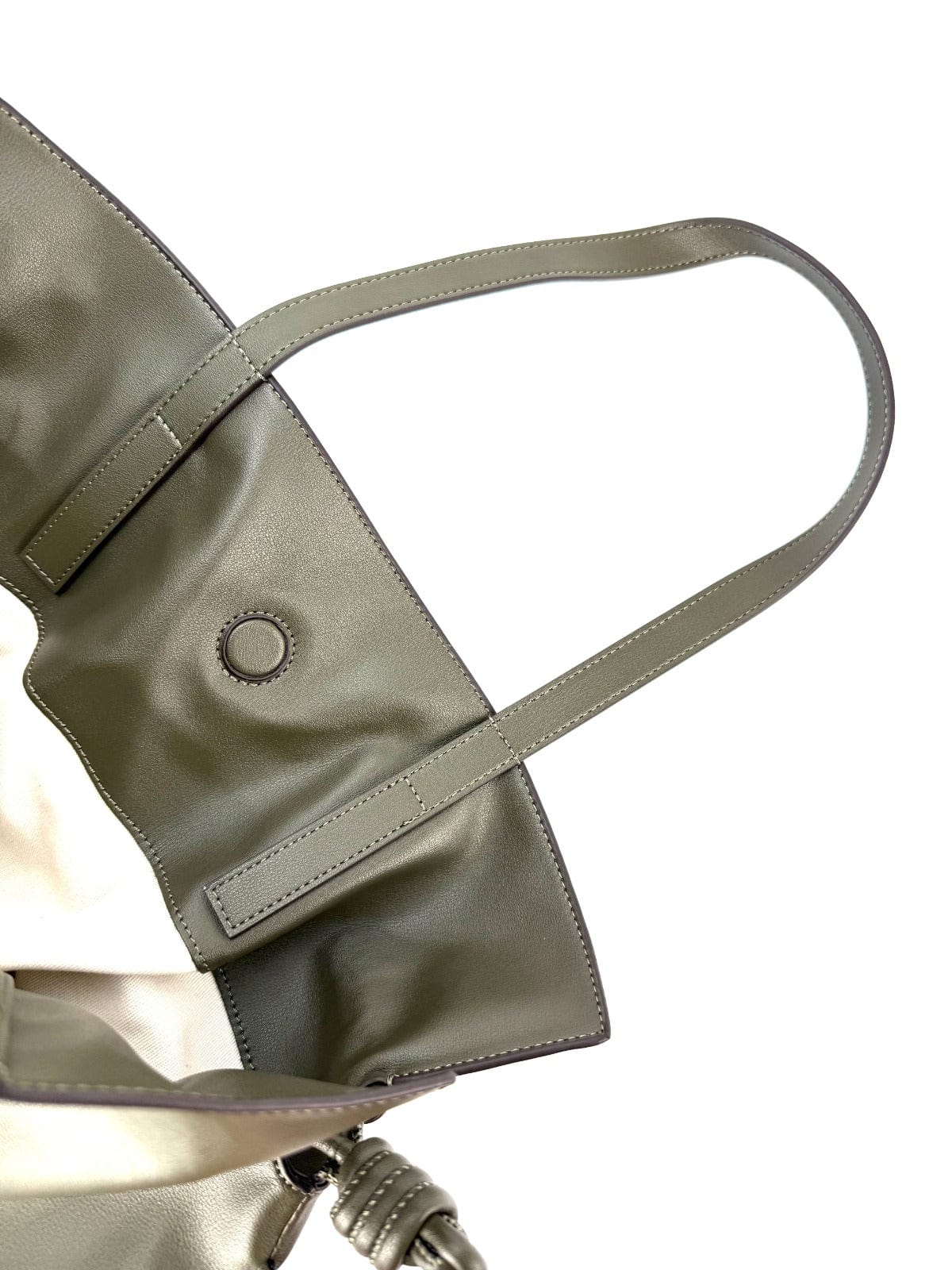Anastasia Boutique Bags Medium clutch case study