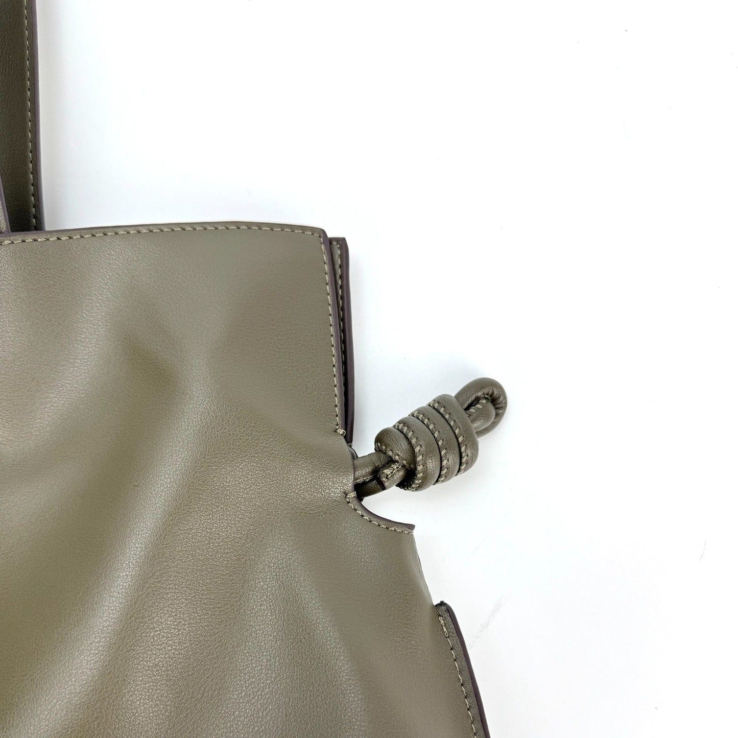Anastasia Boutique Bags Medium clutch case study