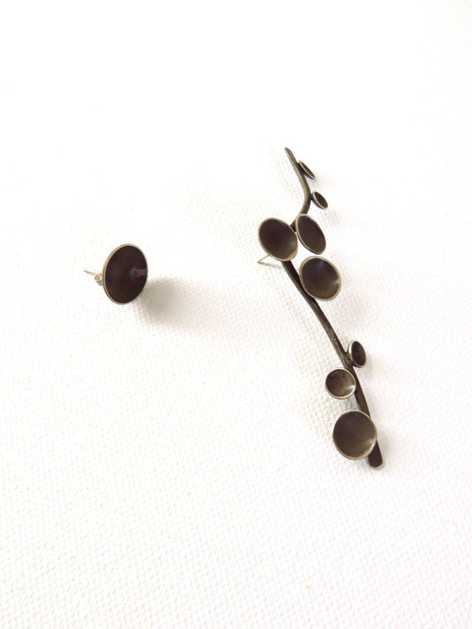 Earrings Round Trip Earrings White Smoke