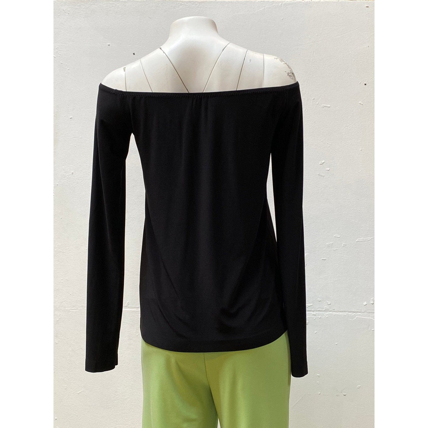 Shirts & Tops Norma Kamali Long Sleeve Off Shoulder Top Light Gray
