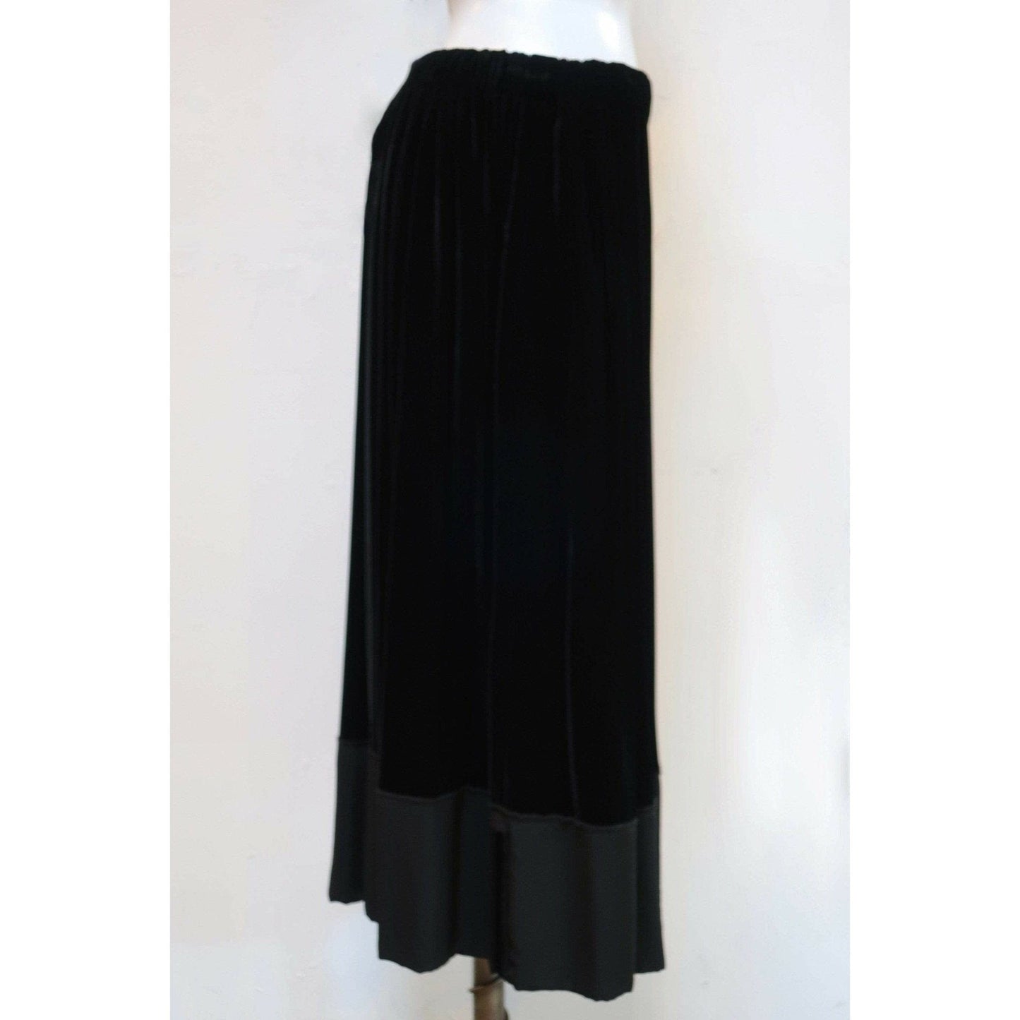 Comme Des Garçons Black Velvet Drawstring Skirt - Anastasia Boutique