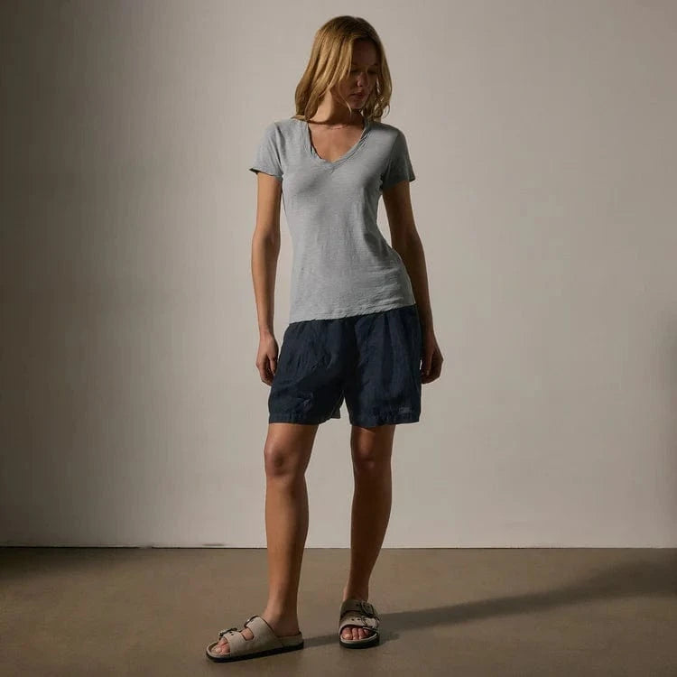 JAMES ＰＥＲＳＥ　CASUAL TEE James Perse Casual V Neck Tee - Fitted Cotton Slub by James Perse